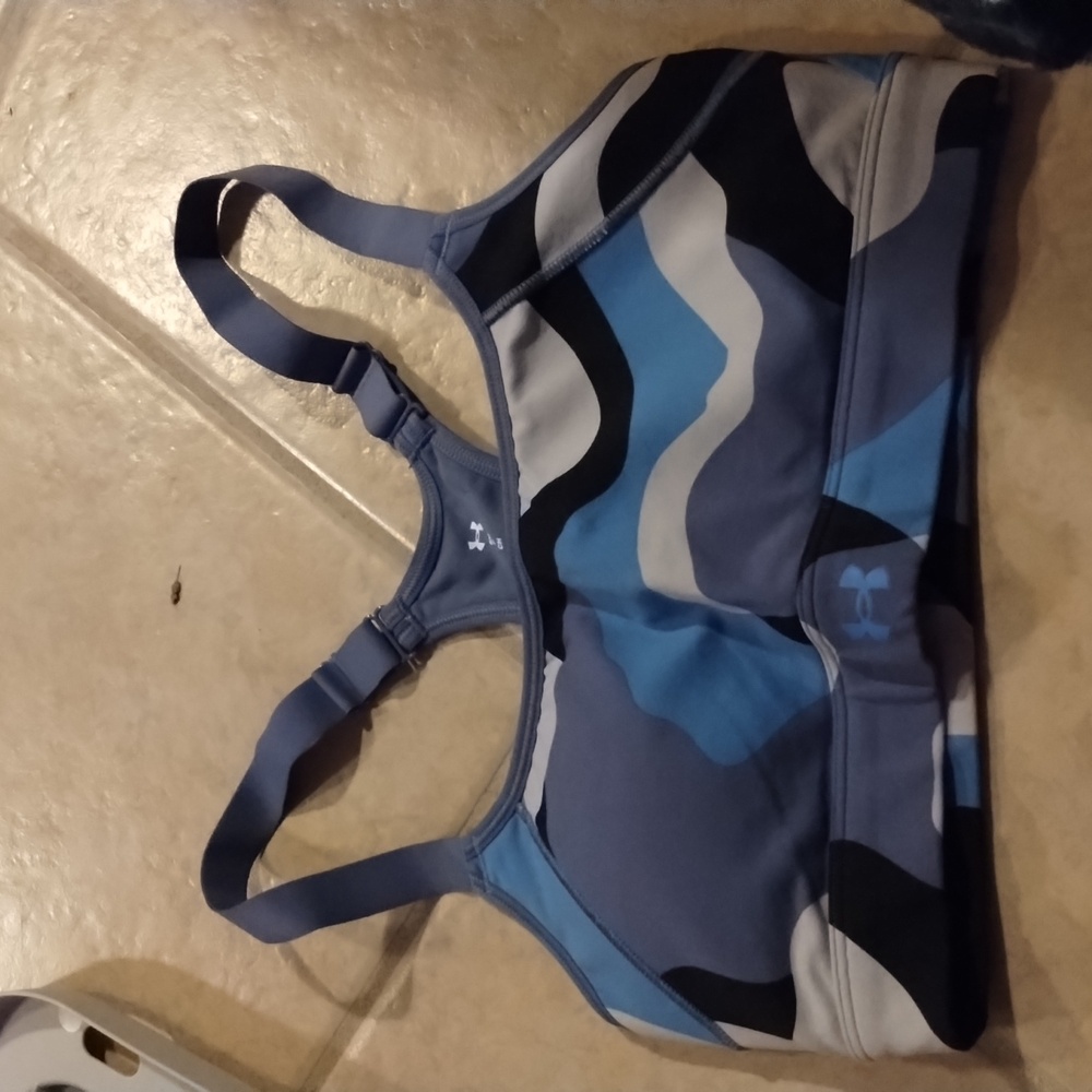 Under armour sports bra